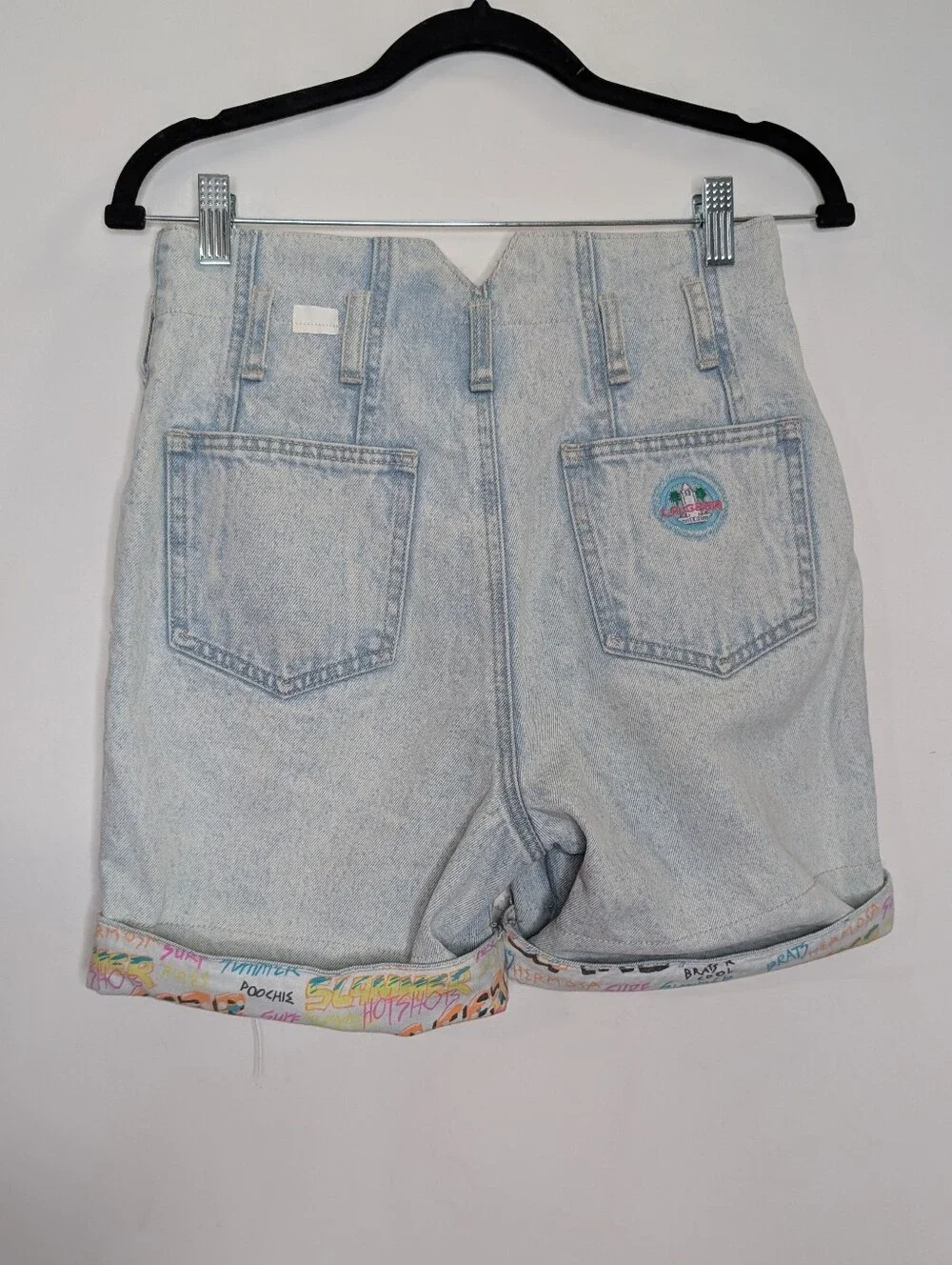 Vintage L.A. Gear High Rise Denim Shorts Graffiti Cuff Light Wash 6